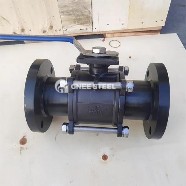 कार्बन स्टील 3- टुकड़ा बॉल वाल्व